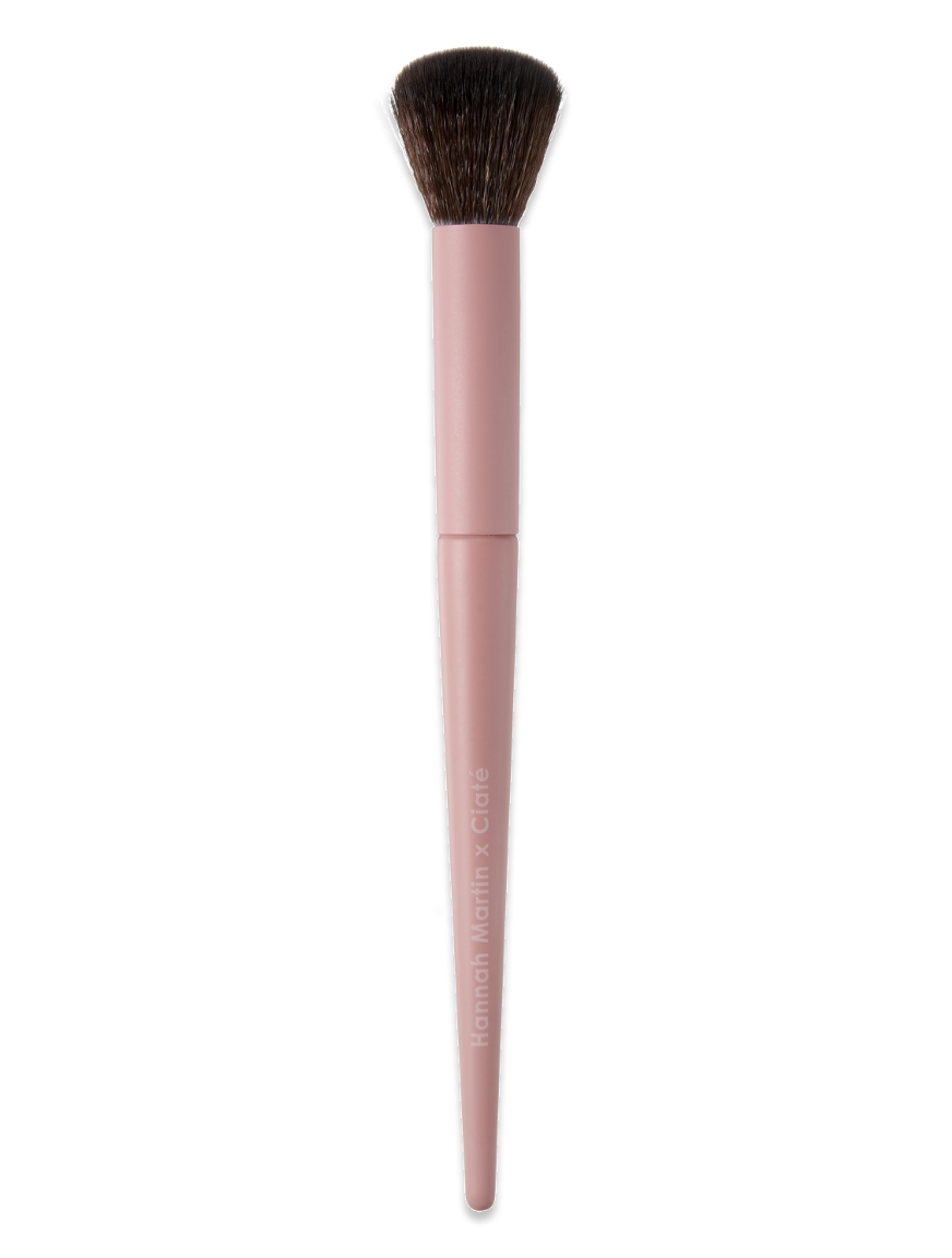 Hannah Martin x Ciaté London - Powder Detail Brush
